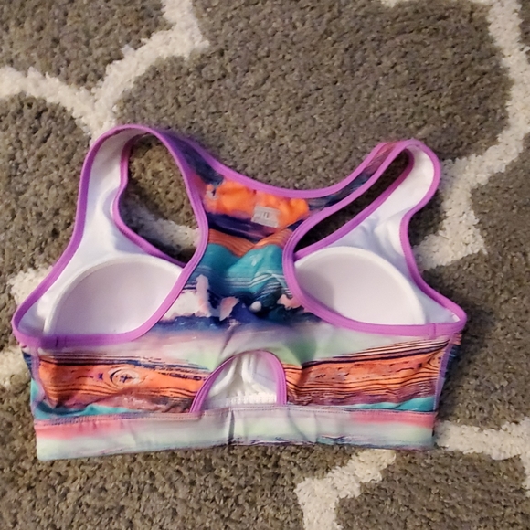 Running sports bra - Picture 3 of 3